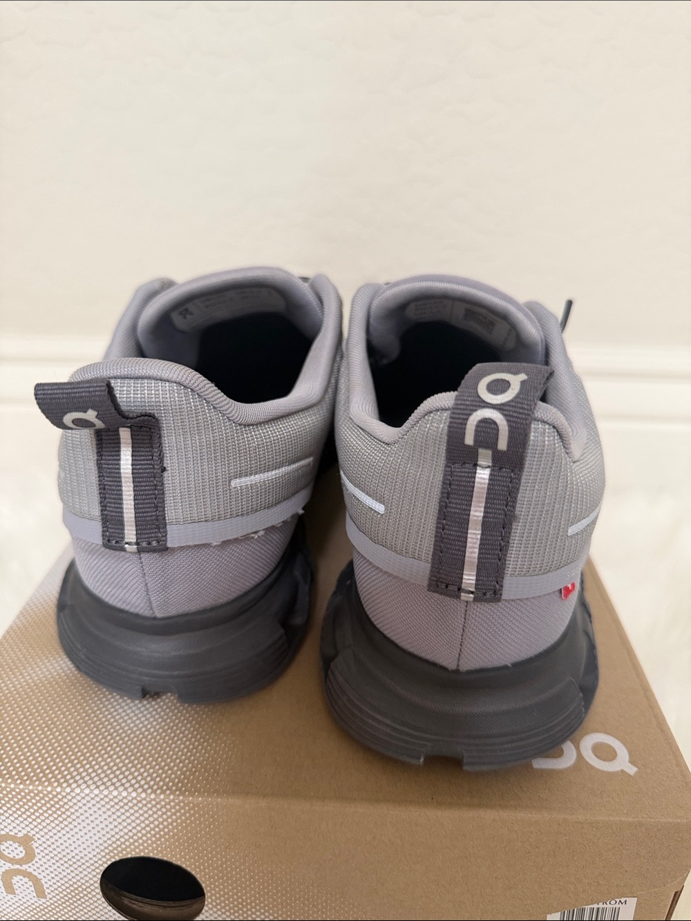 On Cloud 6 Waterproof Sneaker - Picture 4 of 16